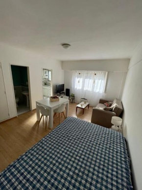 Departamento para 2 personas zona Aldrey